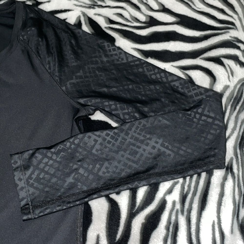 Under armour women’s print long sleeve fitted heat gear workout activewear top - Picture 5 of 11